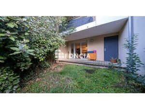 SAUBENS: dans résidence de 2016 joli T3 traversant de Plain-pied avec jardin