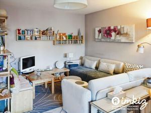 Appartement 5 pièces  terrasse + parking