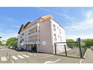 Parking / box St Cyr Sur Loire