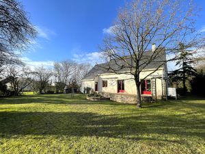 Proche bourg de Ligné - Maison familiale beaux volumes