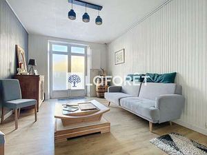 Vente Maison à Saint-Pierre-des-Échaubrognes (79700) : à vendre / 65m² Saint-Pierre-des-Éc