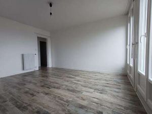 Location Appartement 3 pièces à Quimper (29000) : à louer 3 pièces / 63m² Quimper