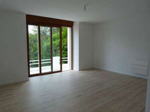 Location Appartement 3 pièces à Cossé-le-Vivien (53230) : à louer 3 pièces / 59m² Cossé-le