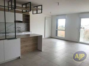 Location Appartement 3 pièces à Rennes (35000) : à louer 3 pièces / 68m² Rennes