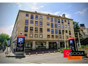 METZ Centre - T3 à rafrîchir - 2 chambres - Ascenseur