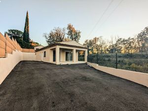 Charmante villa T3 neuve à Gonfaron