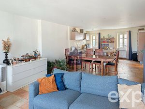 Agréable duplex centre village