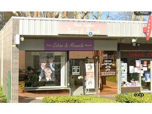 À Vendre – Salon de Coiffure Mixte à Écully (Charrière Bla