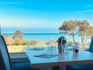 RESTAURANT FACE A LA MER