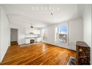 PARIS XV - 2 pièces refait à neuf