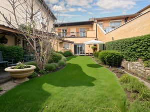 Maison de ville Ampuis d'environ 153.84 m2