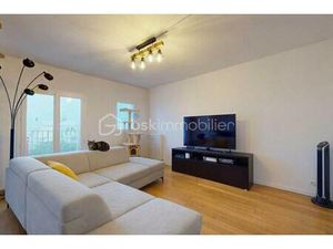 Appartement 3 pièces + 2 places de parking