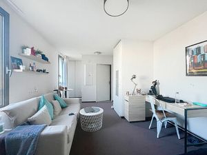 A VENDRE AVIGNON SECTEUR COURTINE ( 84000 ) : studio meublé avec 1 place de parking - vend