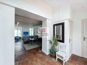 MAISON ancienne avec 4 chambres et 1 atelier indépendant