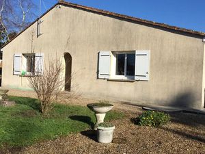 Maison 5 pièces 117 m² à louer saint-germain-du-puch 33750 ? | ERA Immobilier