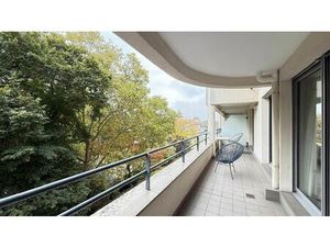 Vente Appartement de luxe Lille 5 Pièces 153.07 m² <meta name="description" content="Lille