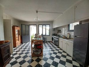 Annonce vente maison 5 pièces de 134m2 à Villeneuve les beziers (34420) - ParuVendu.fr ref