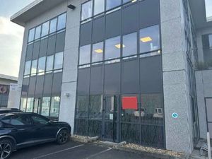 Location Local Professionnel 96m² VILLEFRANCHE SUR SAONE 69400