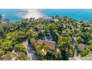 Bas Rayol Canadel Proche Du Mythique Hotel Bailli De Suffren