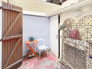 Vente commerce 3 pièces 44 m² Marseille 6 (13006)