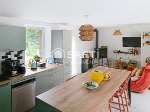 SUPERBE LONGERE PROCHE MER