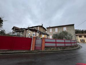 Maison ancienne de 172 m² à Esperaza