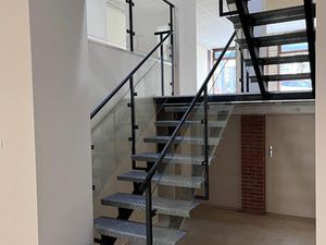 LOCAL COMMERCIAL - LUMINEUX - PROCHE CENTRE VILLE - 280 M²