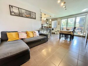 T4 Rez de Jardin + Garage 69120 VAULX EN VELIN