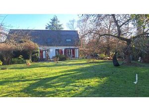 Maison Familiale 8 pièces 200m² sur sous sol total