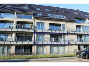 Recent één slaapkamer appartement met mooi zicht te Oostakker