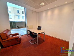 Praktijk/kantoorruimte in gemengd handelspand- Centrum Herne