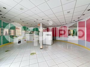 LOCAL COMMERCIAL A VENDRE