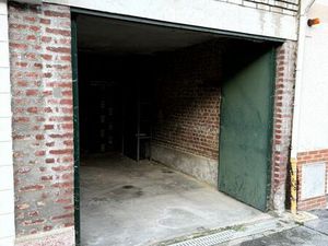 Parking à vendre - 17 80 m2 - St Quentin - 02 - PICARDIE