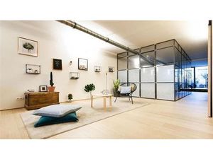 Duplex à louer à Rue du Mont?n?gro 76 Saint-Gilles (VBD70587)