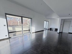 Vente appartement 6 pièces 224 m² Nîmes (30900)