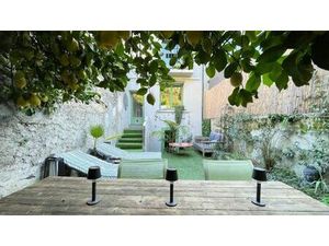 Maison de 7 pièces de luxe en vente à Uzès  Occitanie