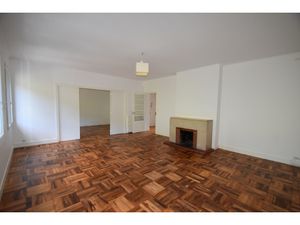 Location Appartement 4 pièces 108m² ST LO 50000