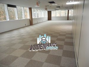 Bureaux Vide 360 m²