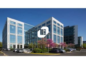 A LOUER  Bureaux standing à louer