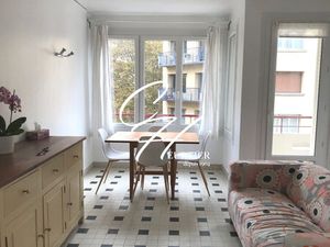 Location appartement 2 pièces 53m2 Grenoble 38000 - 799 € - Surface Privée
