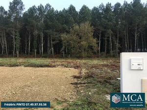 Terrain à bâtir à Saint-Martin-d'Oney (40090)