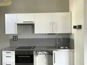 Location appartement 2 pièces 59 m² à Nîmes (30900)