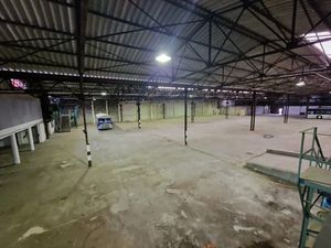 DEPOT - ENTREPOT A LOUER