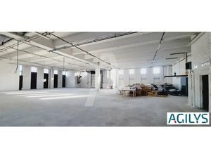 A LOUER : local de stockage / entrepôts / activités avec quais de 2846m²
