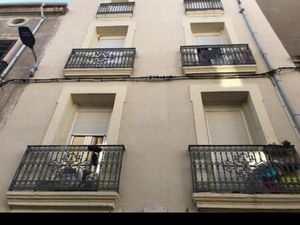 A VENDRE BEZIERS PROCHE CHAMPS DE MARS IMMEUBLE DE RAPPORT
