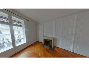 APPARTEMENT T3 // LYON 6EME // COURS LAFAYETTE