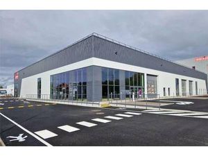 Local d'activités à louer