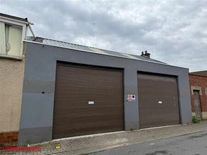 Garage à vendre à Rue Notre-Dame 6 Châtelet (VBD70045)