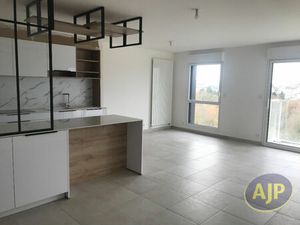 Location appartement 3 pièces 67 m² à Rennes (35000)