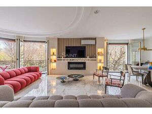 Neuilly sur Seine - Quatre chambres - Balcon - Box